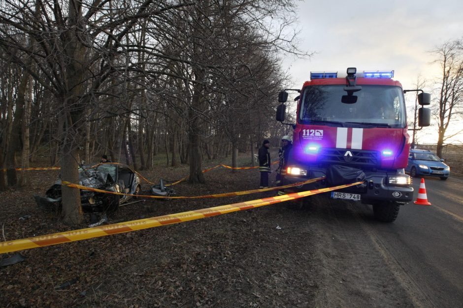 Kraupioje avarijoje žuvusi mergina nusižudė?