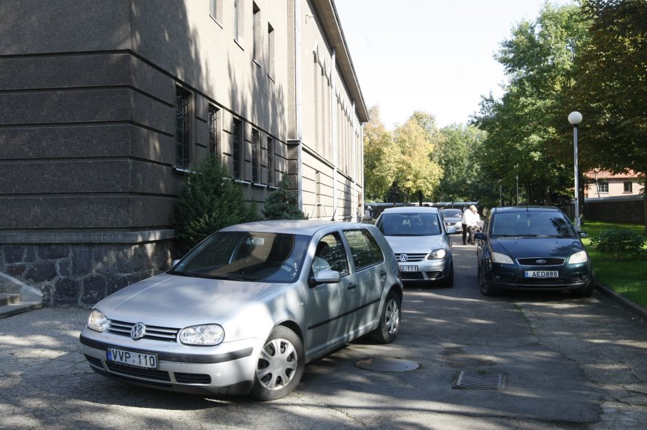 Vairuotojų ir keliautojų dieną šventino transporto priemones