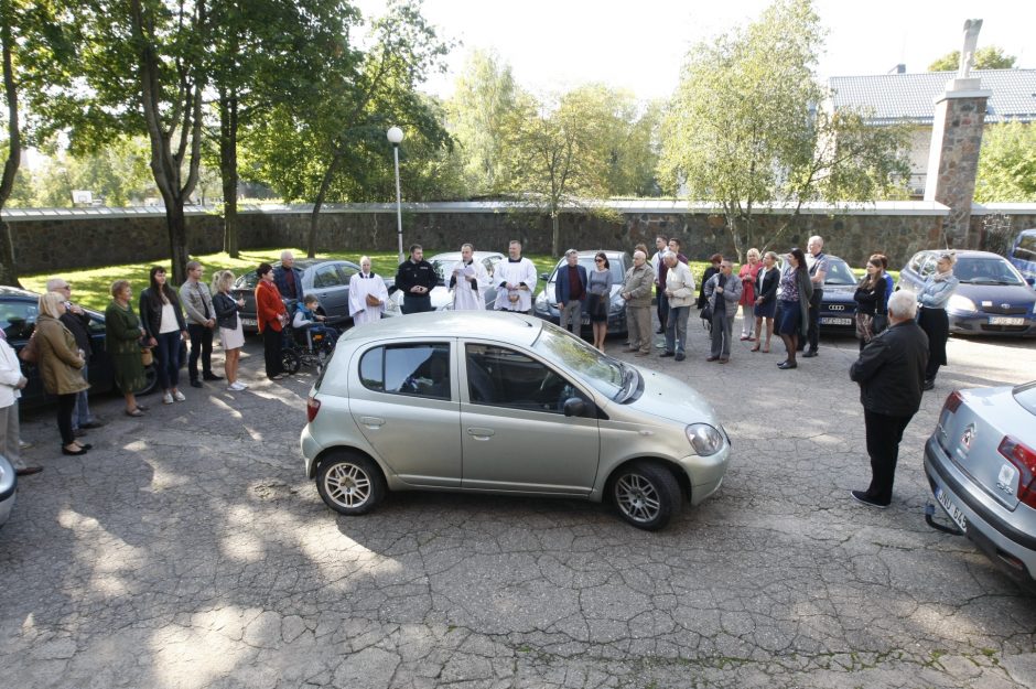 Vairuotojų ir keliautojų dieną šventino transporto priemones