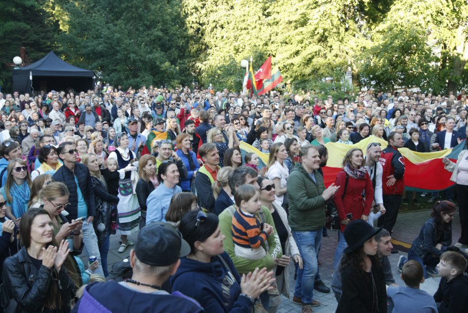 Klaipėdą drebino „Tautiška giesmė“