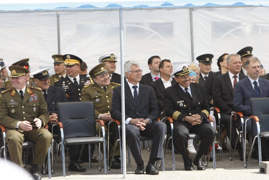 Karinių jūrų pajėgų vadų pasikeitimo ceremonija.