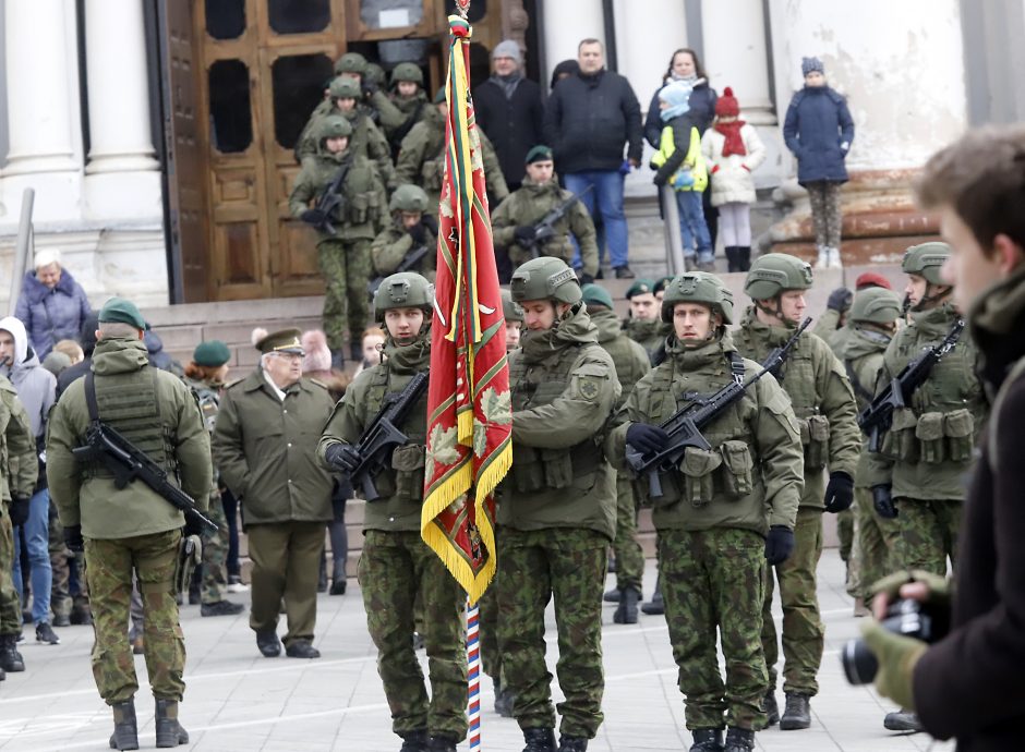 Lietuvos kariuomenės diena Kaune – žvarbi, bet su šypsenomis