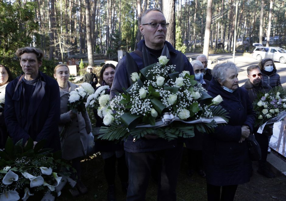 Į paskutinę kelionę palydėtas poetas R. Keturakis