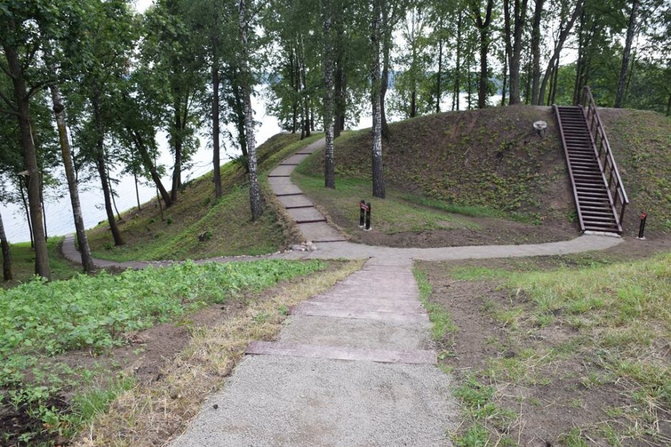 Žiemą piliakalniai ne mažiau žavūs nei vasarą