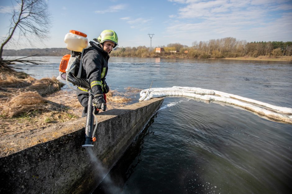 Nemune – didžiulis kiekis teršalų, aplinkosaugininkai – sunkiai pasiekiami