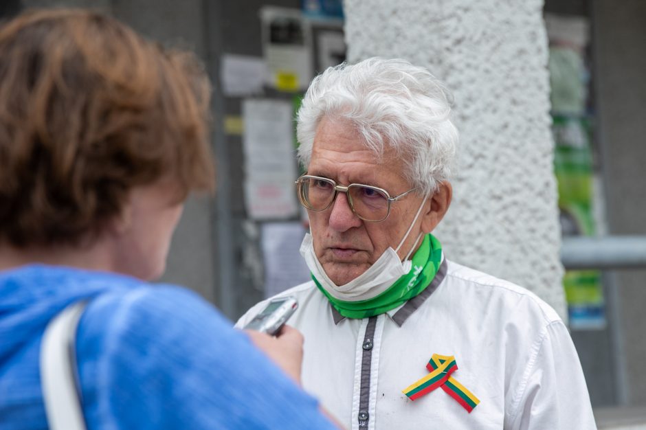 Tremtinių ir politinių kalinių sąskrydis Ariogaloje