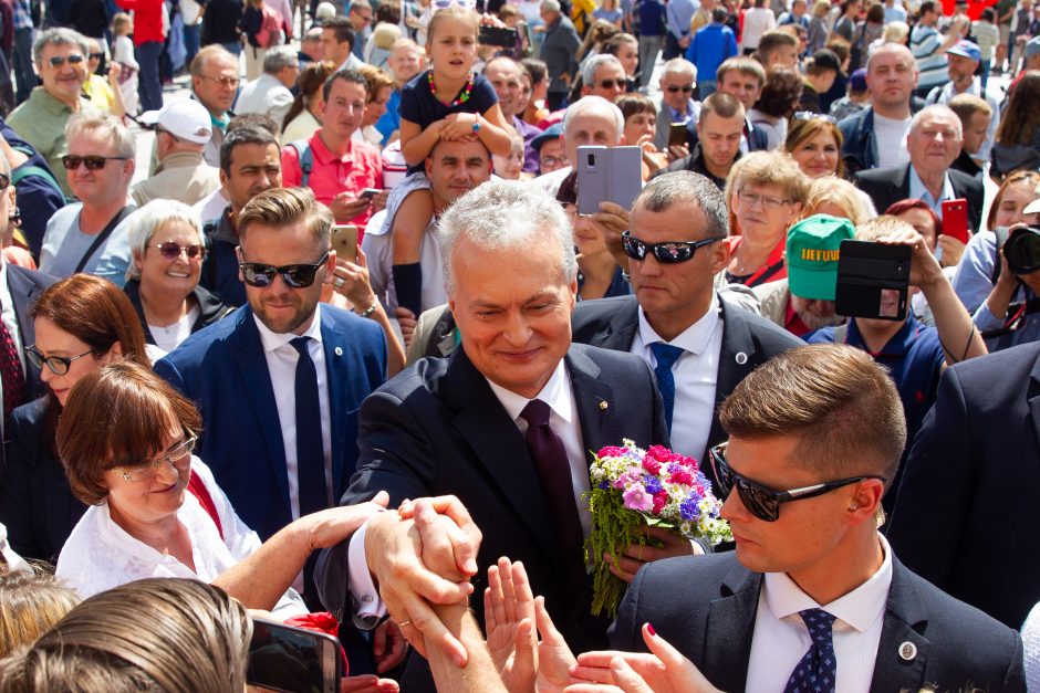 Miestų ir miestelių vėliavų pagerbimo ceremonija