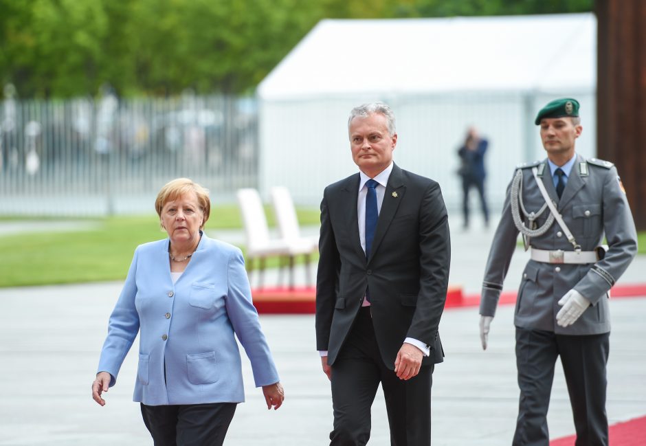 G. Nausėda dėl Astravo AE kreipėsi į A. Merkel: prašome pagalbos