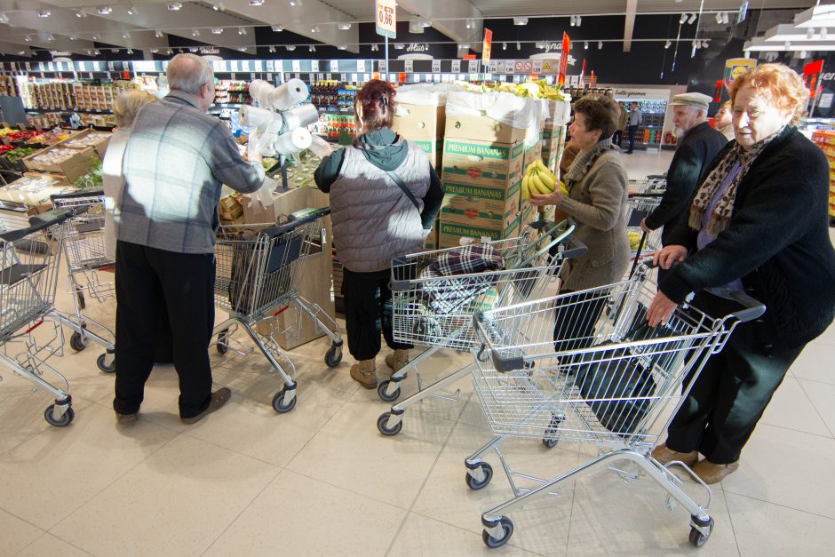 Kainų stebėtojai: toliau brango aukštesnės kokybės produktai