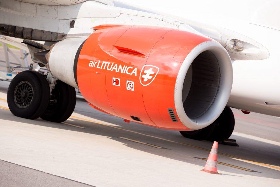 „Air Lituanica“ liko skolinga beveik 1 mln. eurų navigacinių rinkliavų