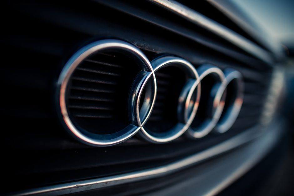 „Audi A6“ pirkti norėjusi mergina prarado pinigus
