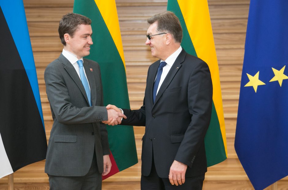 A. Butkevičius sveikina Estijos premjerą su sėkmingais parlamento rinkimais