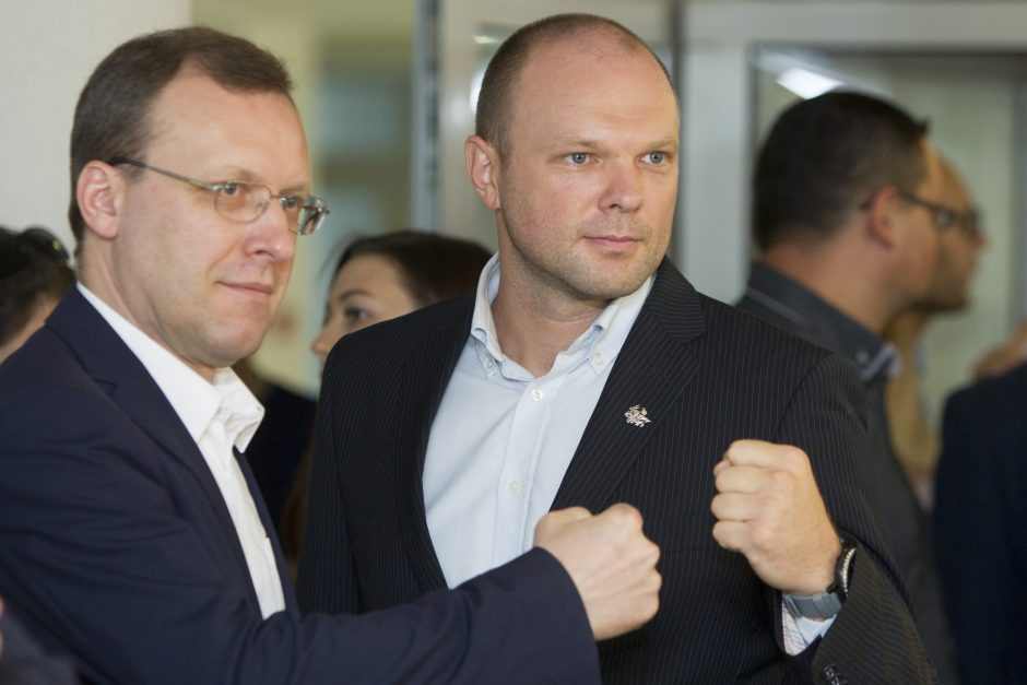 Liberalai, „tvarkiečiai“ į Seimą nepatektų, kyla Antikorupcinė koalicija