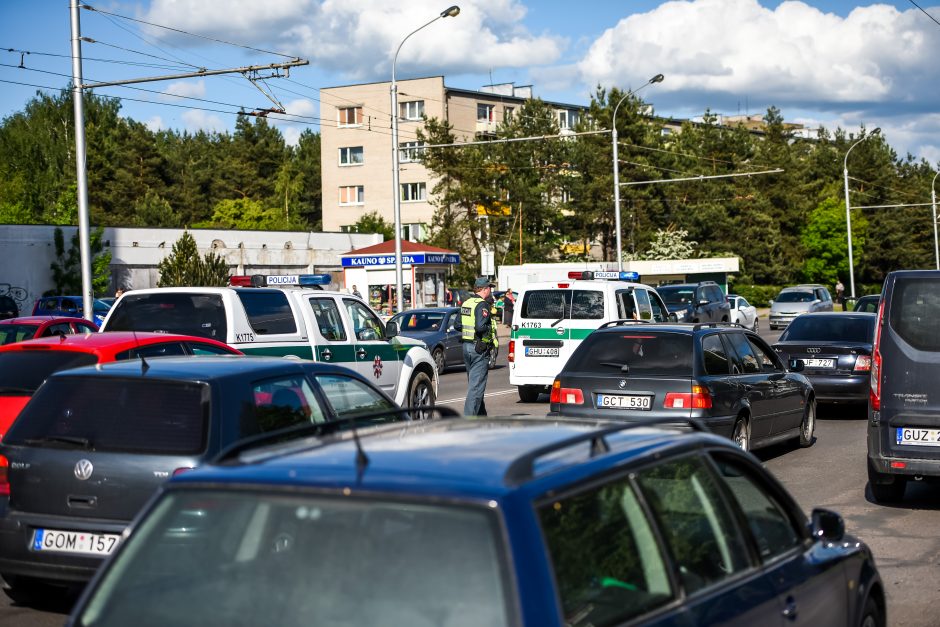 Dar viena nelaimė Kaune: gatvėje žuvo moteris