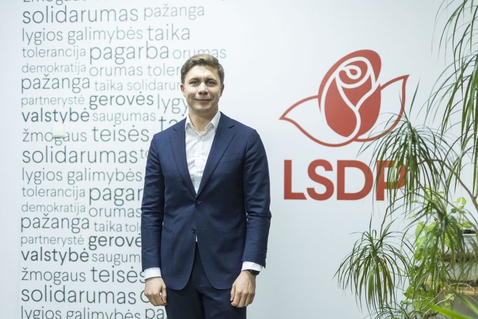 Daugiausiai merų rinkimuose laimėjo socialdemokratai, TS-LKD turės perpus mažiau