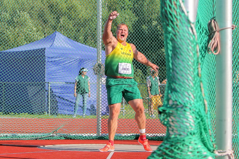 Šalies čempionate aštuoniais metrais varžovus pranokęs A. Gudžius: pritrūko metriukų