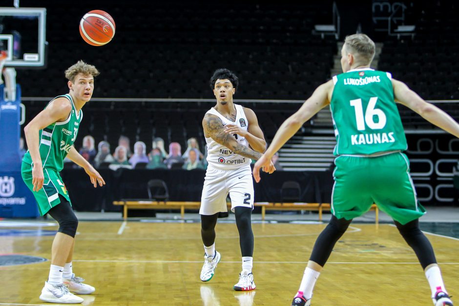 Jaunuosius talentus išbandęs „Žalgiris“ pamokė 