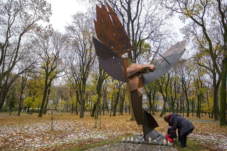 Lietuvos partizanams – pagarbos žvakutės Kaune