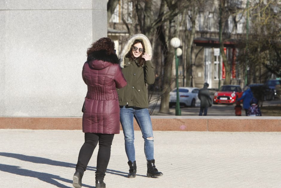 Pajūryje žvarba užsiliks tik savaitgalį