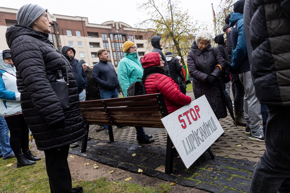 Mitinge dėl NT mokesčio – keli tūkstančiai žmonių: plešia kaip Naujininkų narkomanas