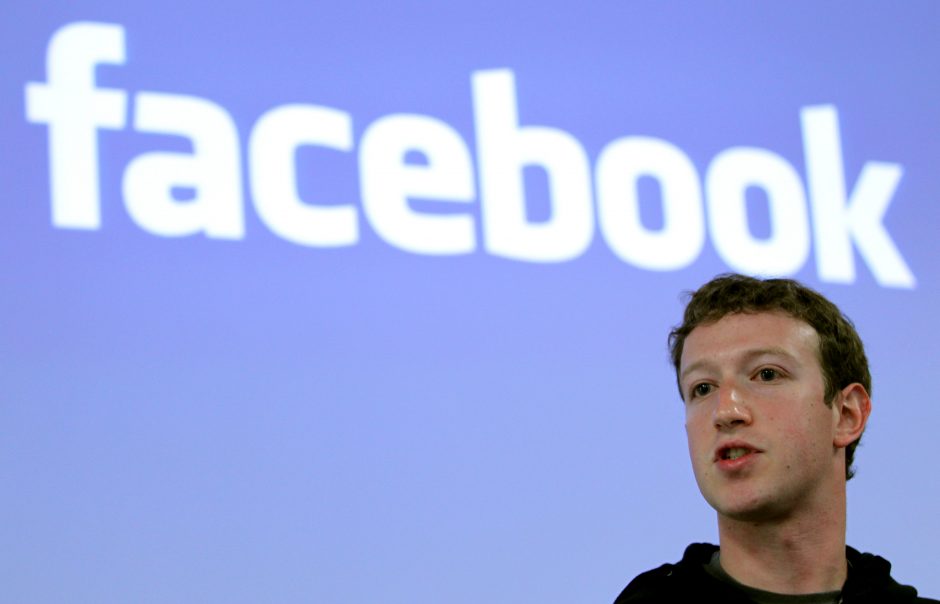 „Facebook“ 14-ojo gimtadienio proga M. Zuckerbergas pripažino savo klaidas