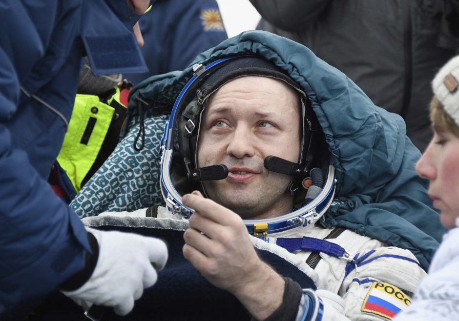 Iš TKS sėkmingai grįžo rusų kosmonautas ir du JAV astronautai