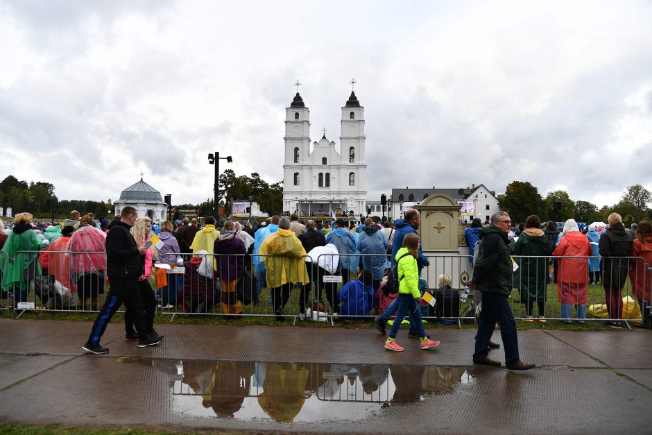 Popiežius Pranciškus: įmanoma kurti bendrystę esant skirtingumams