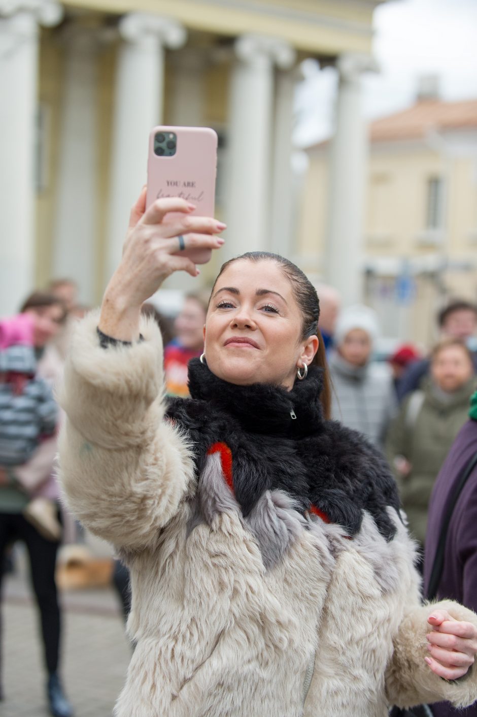 Renginys „Mamos už mamas! Palaikymo valanda Rasai Račienei“