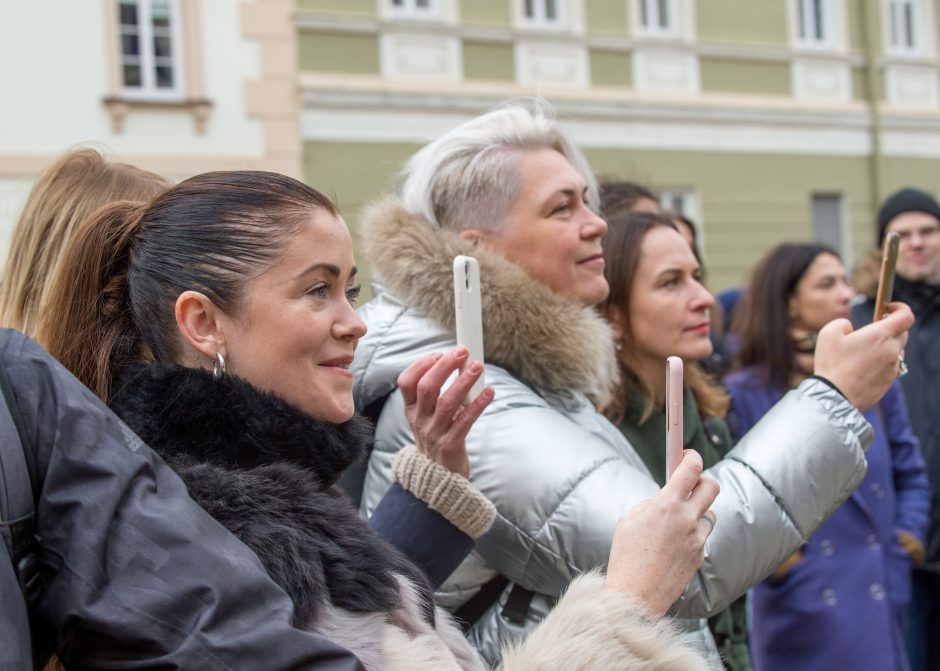 Renginys „Mamos už mamas! Palaikymo valanda Rasai Račienei“