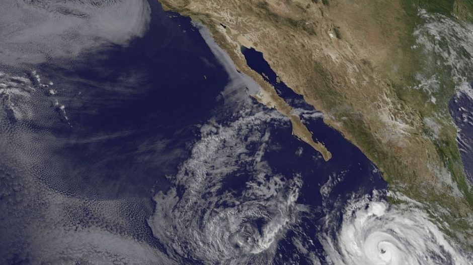 Prie Havajų ir Meksikos artėja galingi uraganai