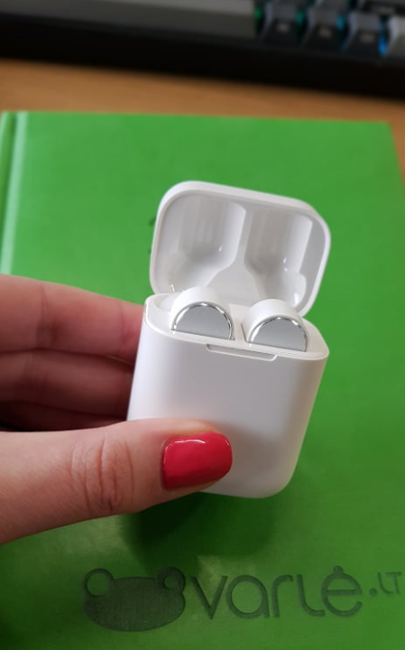 Belaidės ausinės „Xiaomi Mi AirDots Pro“: pigesnė „AirPods“ alternatyva?