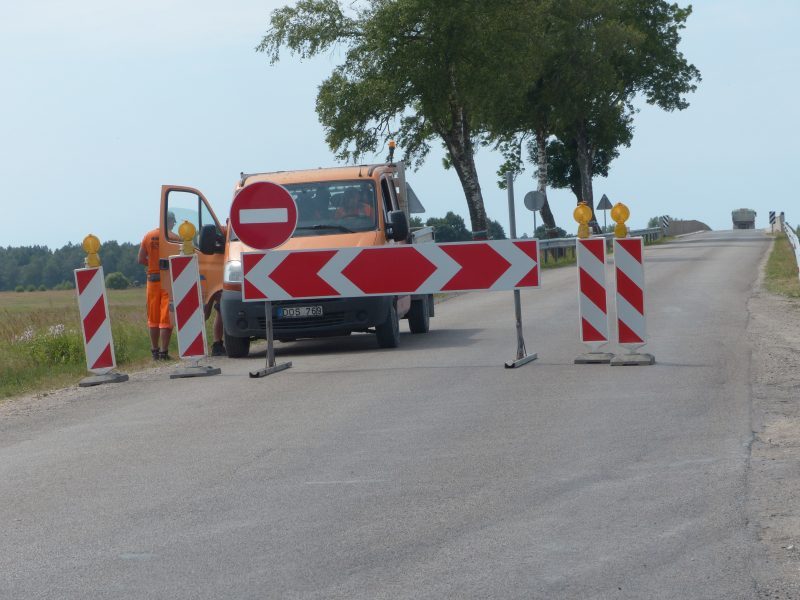 Rusnės kelio statyba – nauji terminai, abejonės dėl skaidrumo