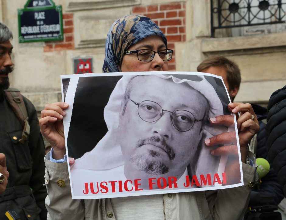 Turkija: Saudo Arabijos žurnalisto kūnas po nužudymo buvo ištirpdytas