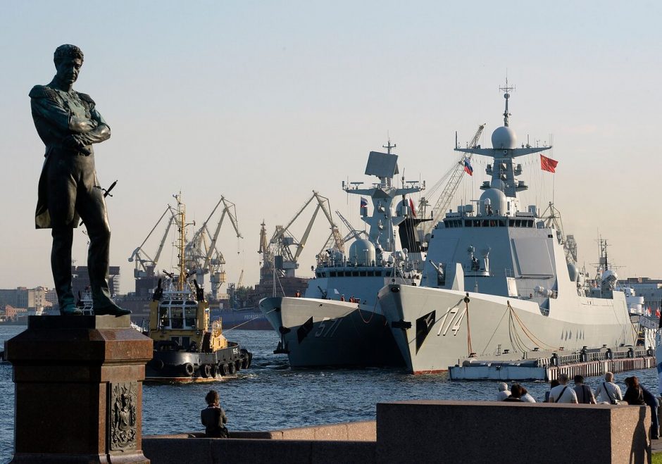 Kinija ir Rusija kitą savaitę rengs bendras laivynų pratybas