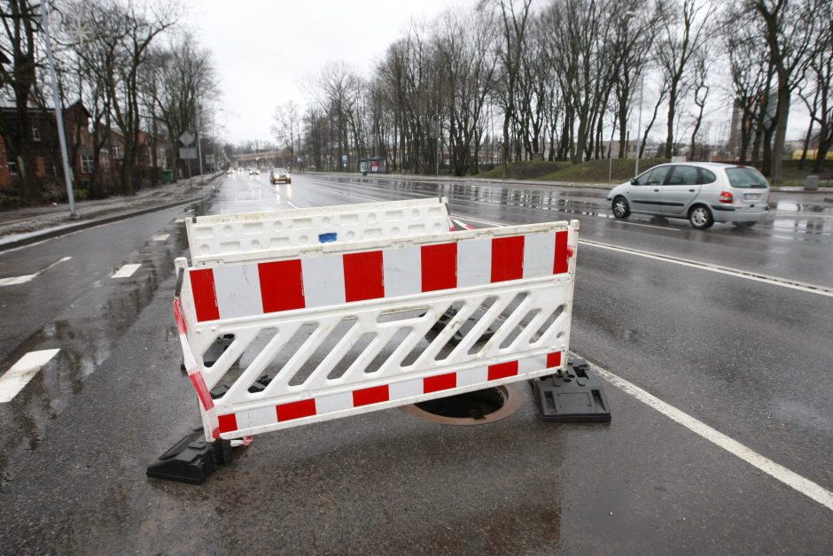 Viduryje kelio uostamiestyje – spąstai vairuotojams