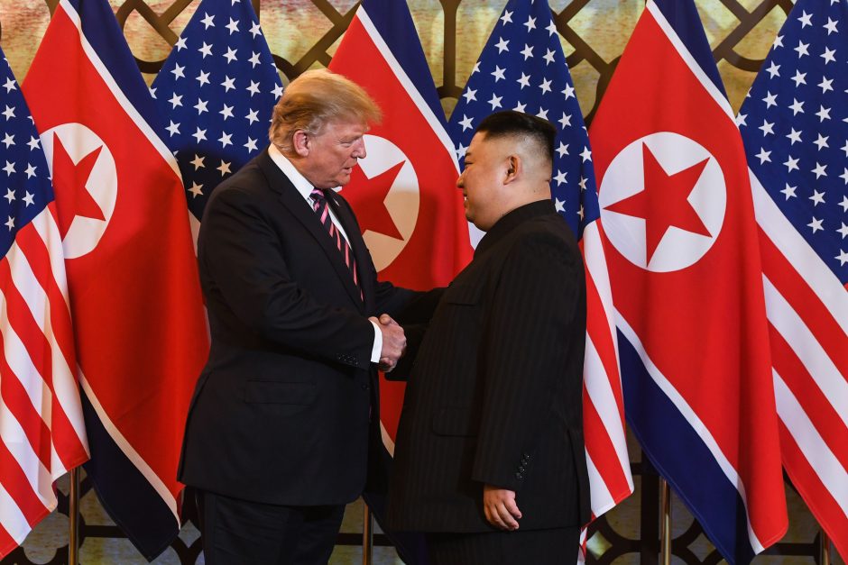 D. Trumpo ir Kim Jong Uno susitikimas Hanojuje