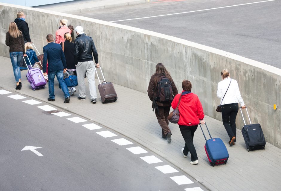 Emigrantai skuba susigrąžinti mokesčius iš Jungtinės Karalystės