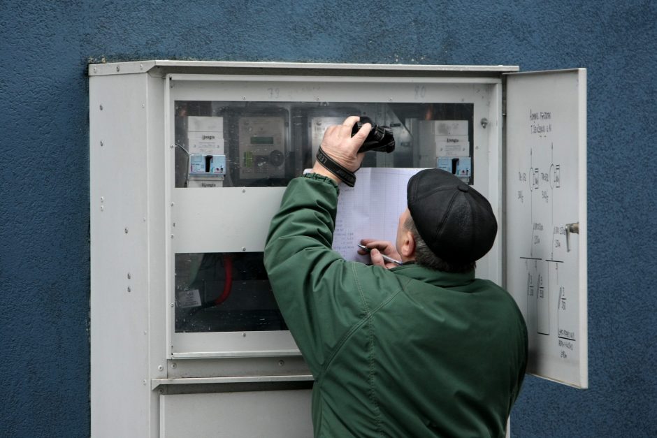 Pajūrio gyventojus pribloškė elektrikų abejingumas: teko gyventi visiškoje tamsoje