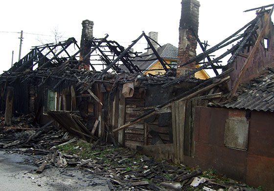 Policija sulaikė įtariamuosius padegimais Radviliškyje