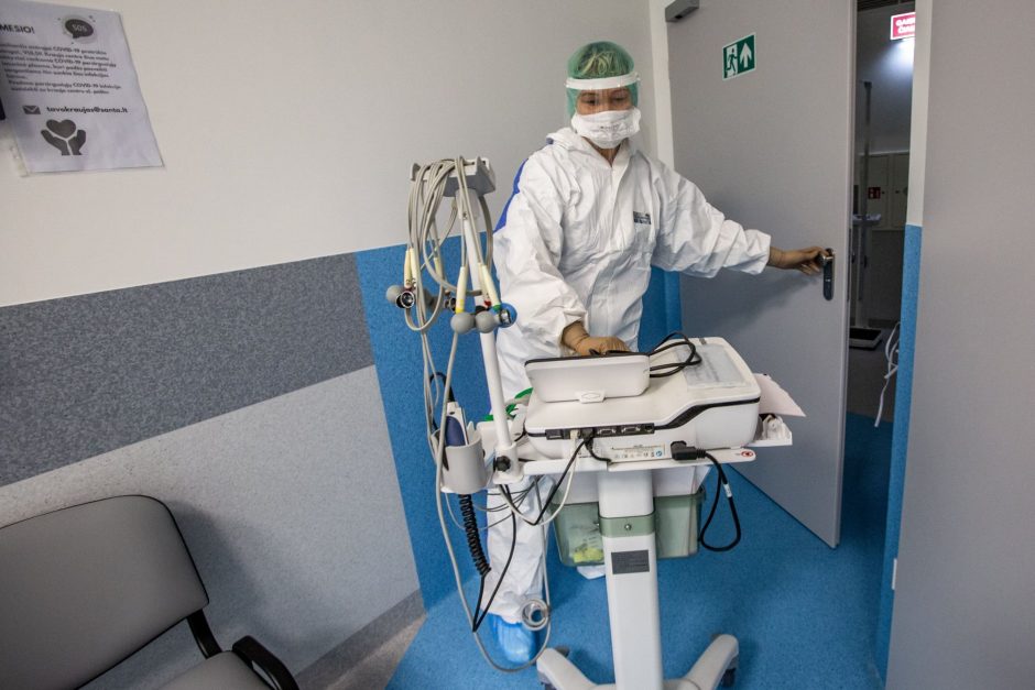 Santaros klinikose įrengiamos naujos reanimacijos vietos sunkiems COVID-19 pacientams