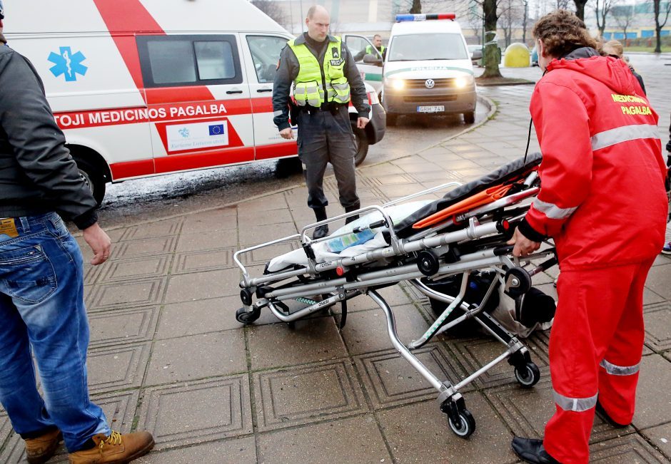 Per parą Lietuvoje keliuose sužeisti 26 žmonės