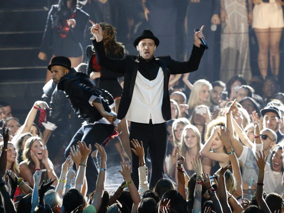 J. Timberlake'as moterų fantazijose pranoksta B. Pittą
