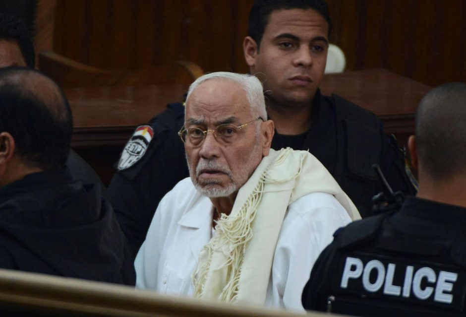 Egipto Musulmonų brolijos vadovui - įkalinimas iki gyvos galvos