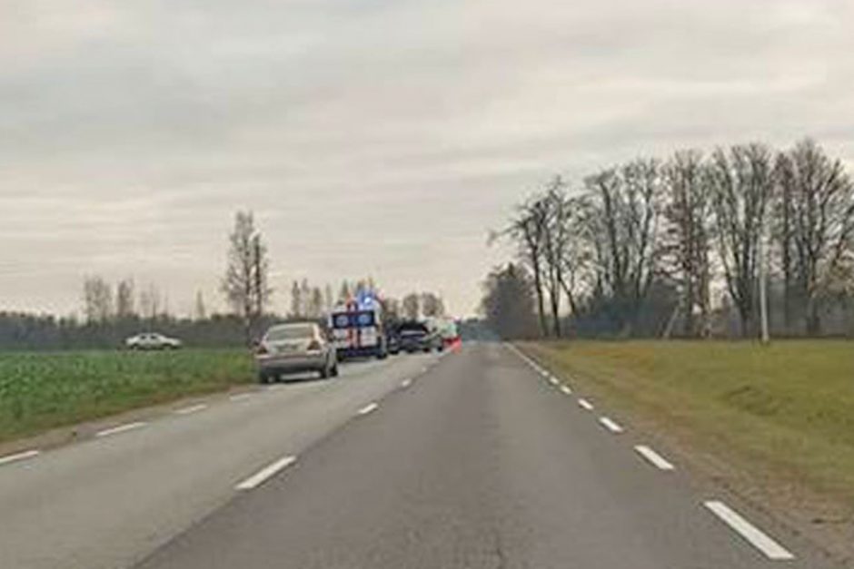 Mažeikių rajone „Volvo“ vairuotojas mirtinai sužalojo aštuonmetį