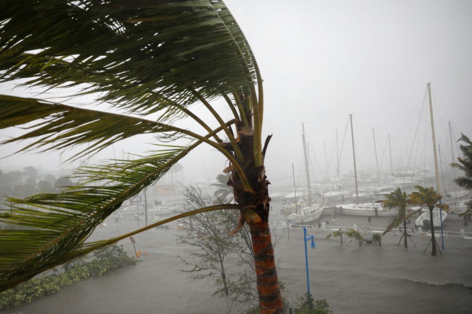 Nusilpęs uraganas „Irma“ Floridoje padarė didžiulių nuostolių