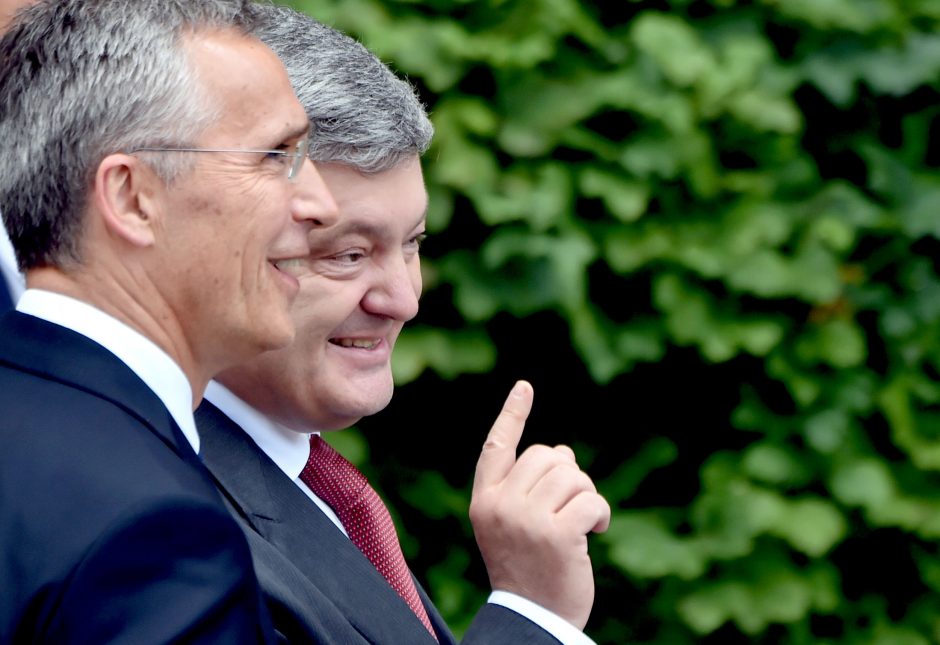 Kijevas žino, kas atvers kelią narystei NATO?