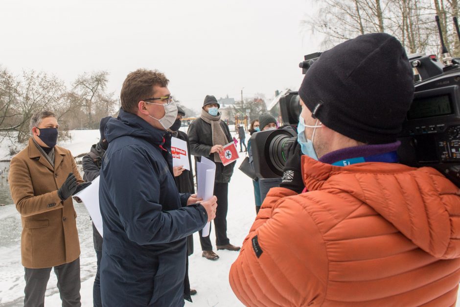 Po A. Navalno sulaikymo – piketas prie Rusijos ambasados Vilniuje 