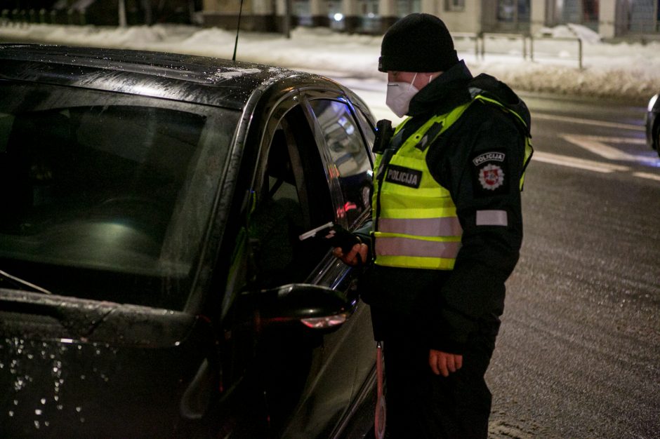 Kauno kelių policijos reidas, ieškant neblaivių vairuotojų