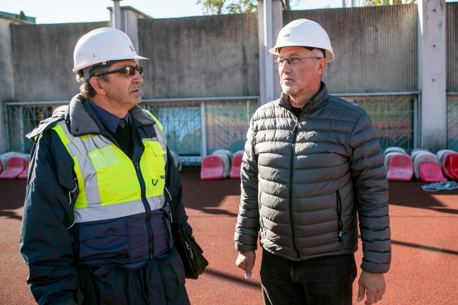 Renginiai pradėtame tvarkyti Kauno stadione užkliuvo Darbo inspekcijai