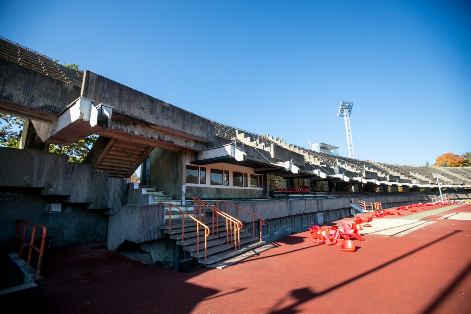 Renginiai pradėtame tvarkyti Kauno stadione užkliuvo Darbo inspekcijai